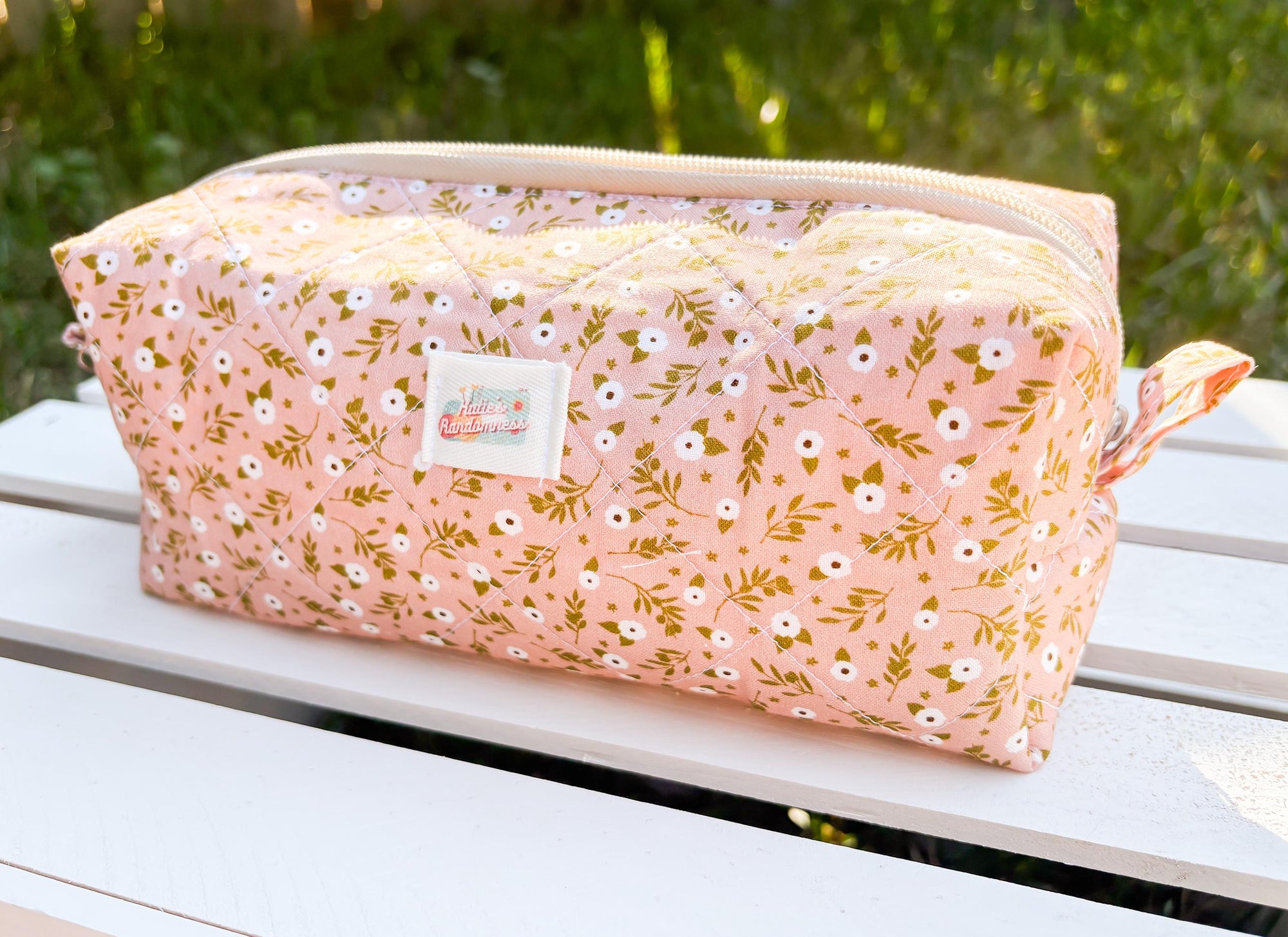 Dusty Rose Florals Quilted Boxy Pouch with Zipper