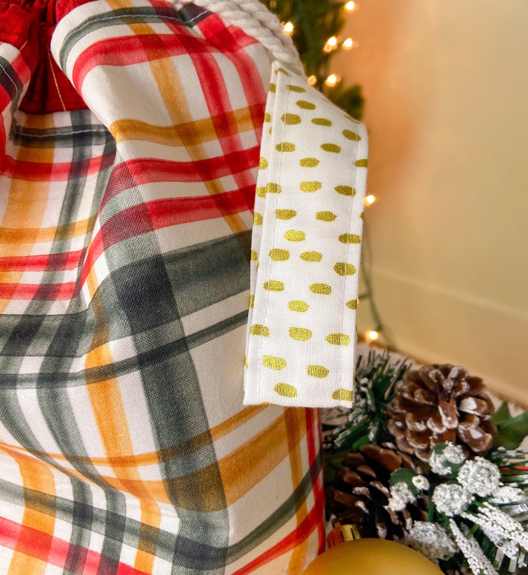 Vintage Christmas Drawstring Project Bag with Pocket