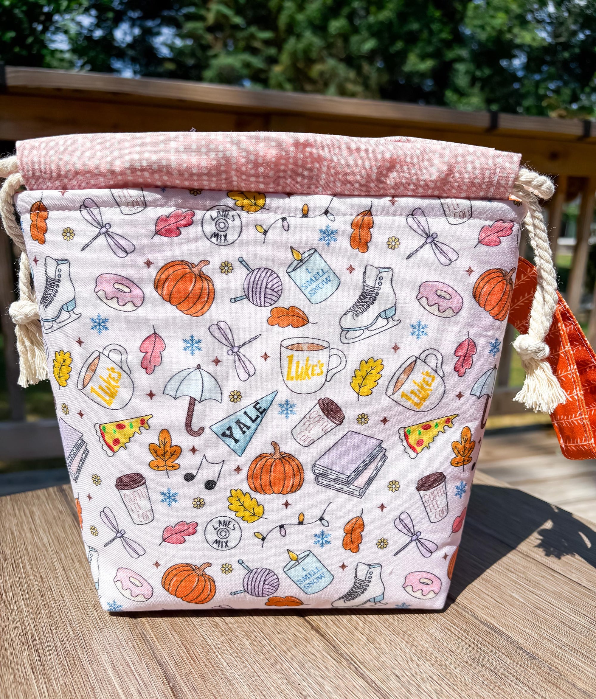 PREORDER - In Stars Hollow Drawstring Project Bag with Pocket for Knitting and Crochet *Multiple Sizes