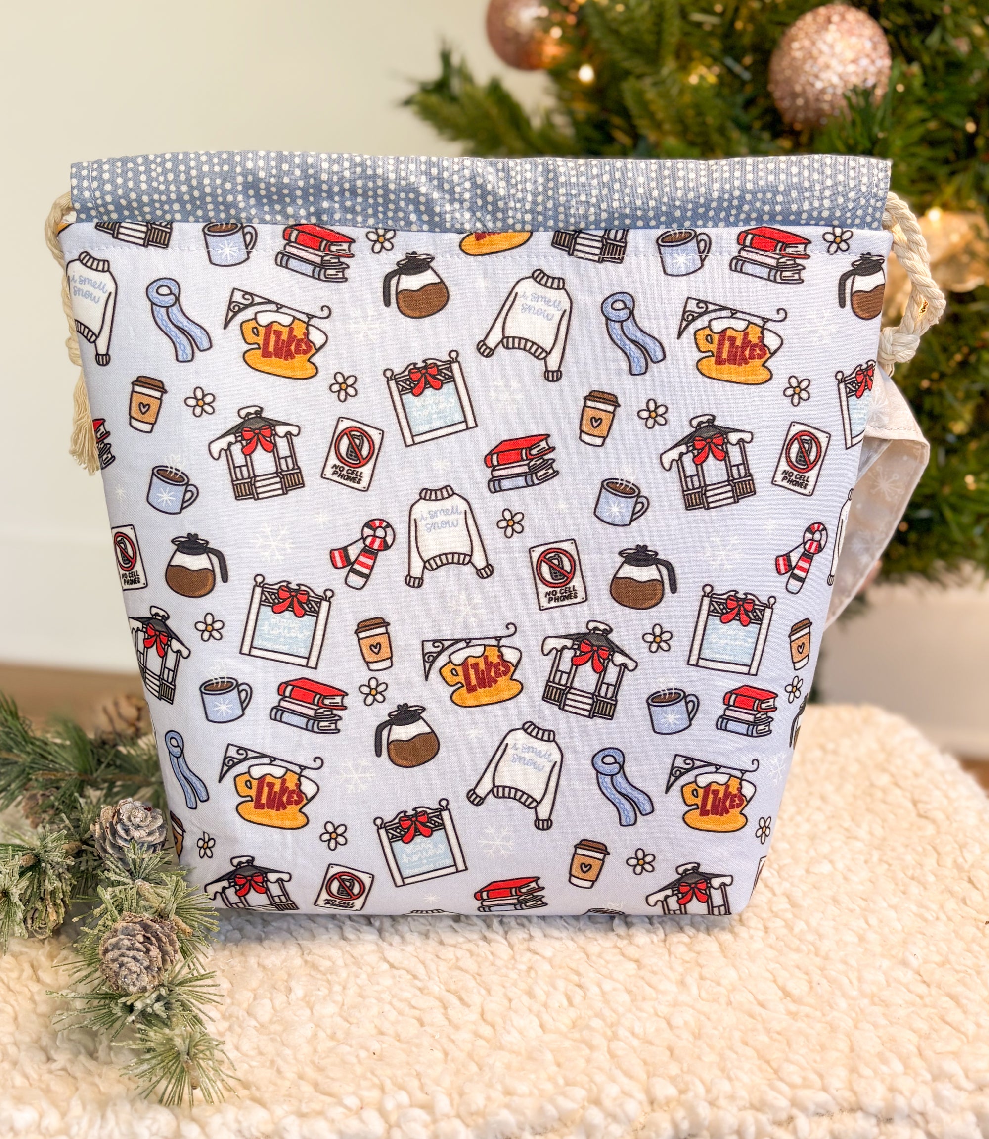 I Smell Snow Drawstring Project Bag with Pocket for Knitting and Crochet *Multiple Sizes