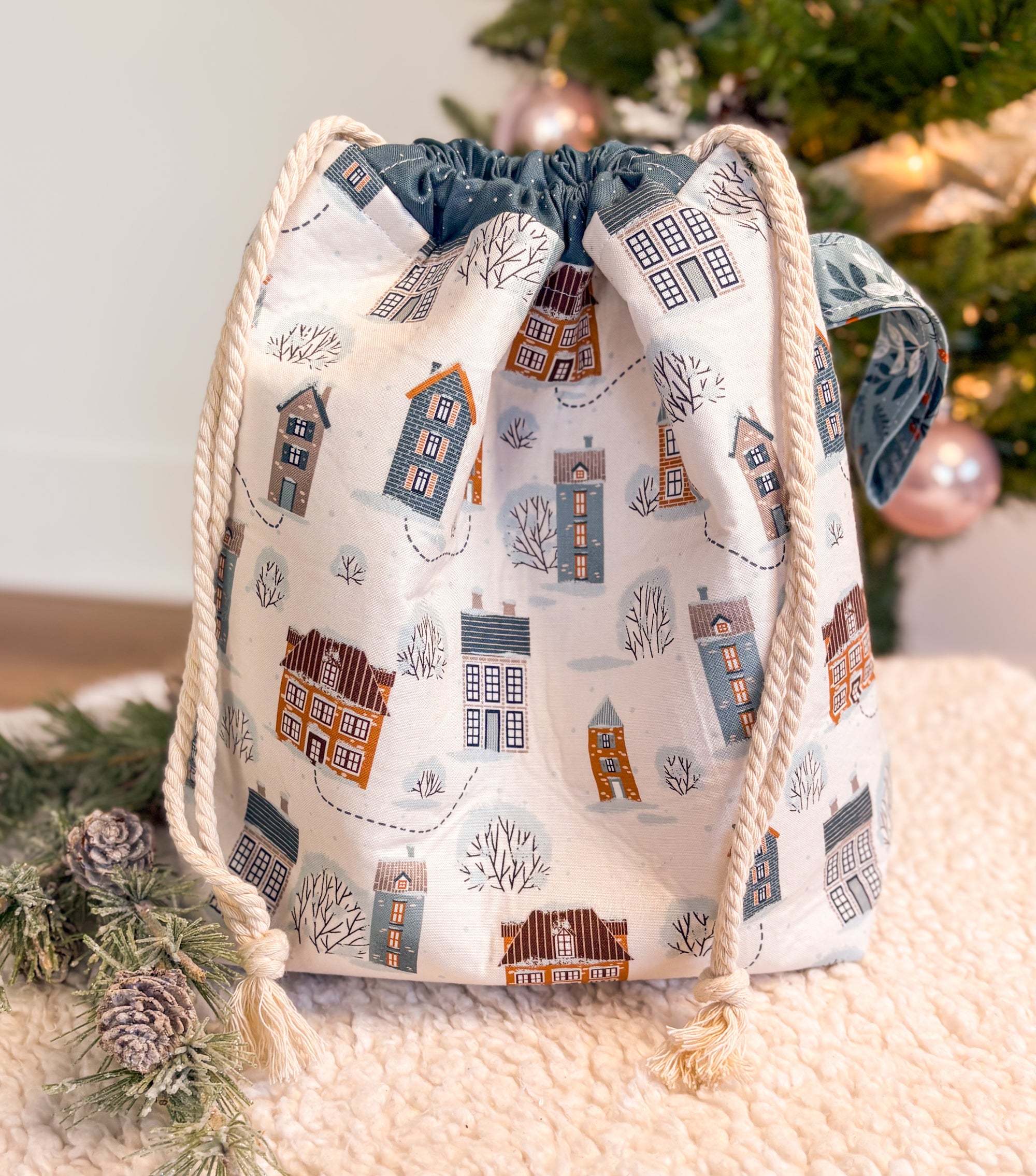 Winter Wonderland Drawstring Project Bag with Pocket for Knitting and Crochet