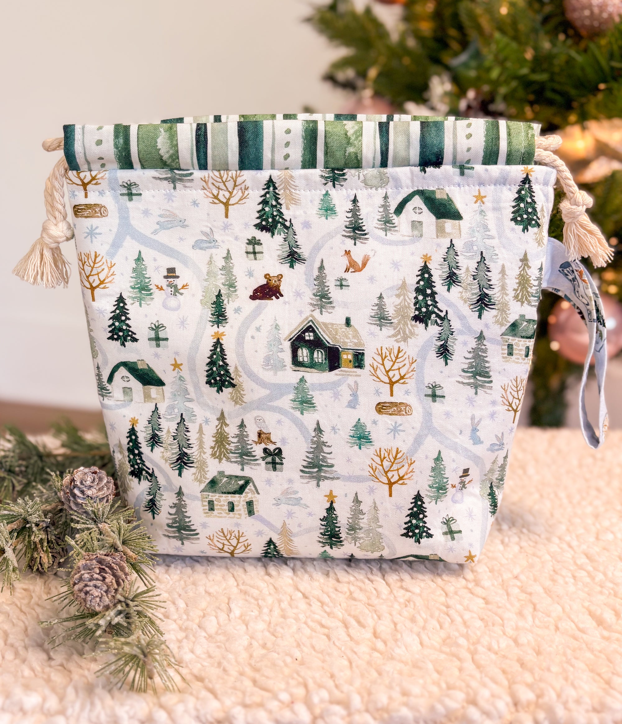 Winter Woods Drawstring Project bag with Pocket for Knitting and Crochet