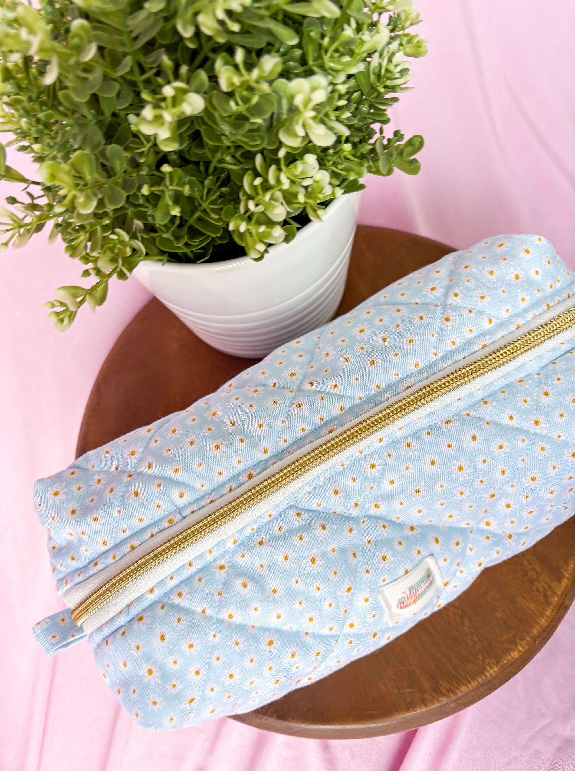 Daisies in the Sky Quilted Boxy Pouch with Zipper