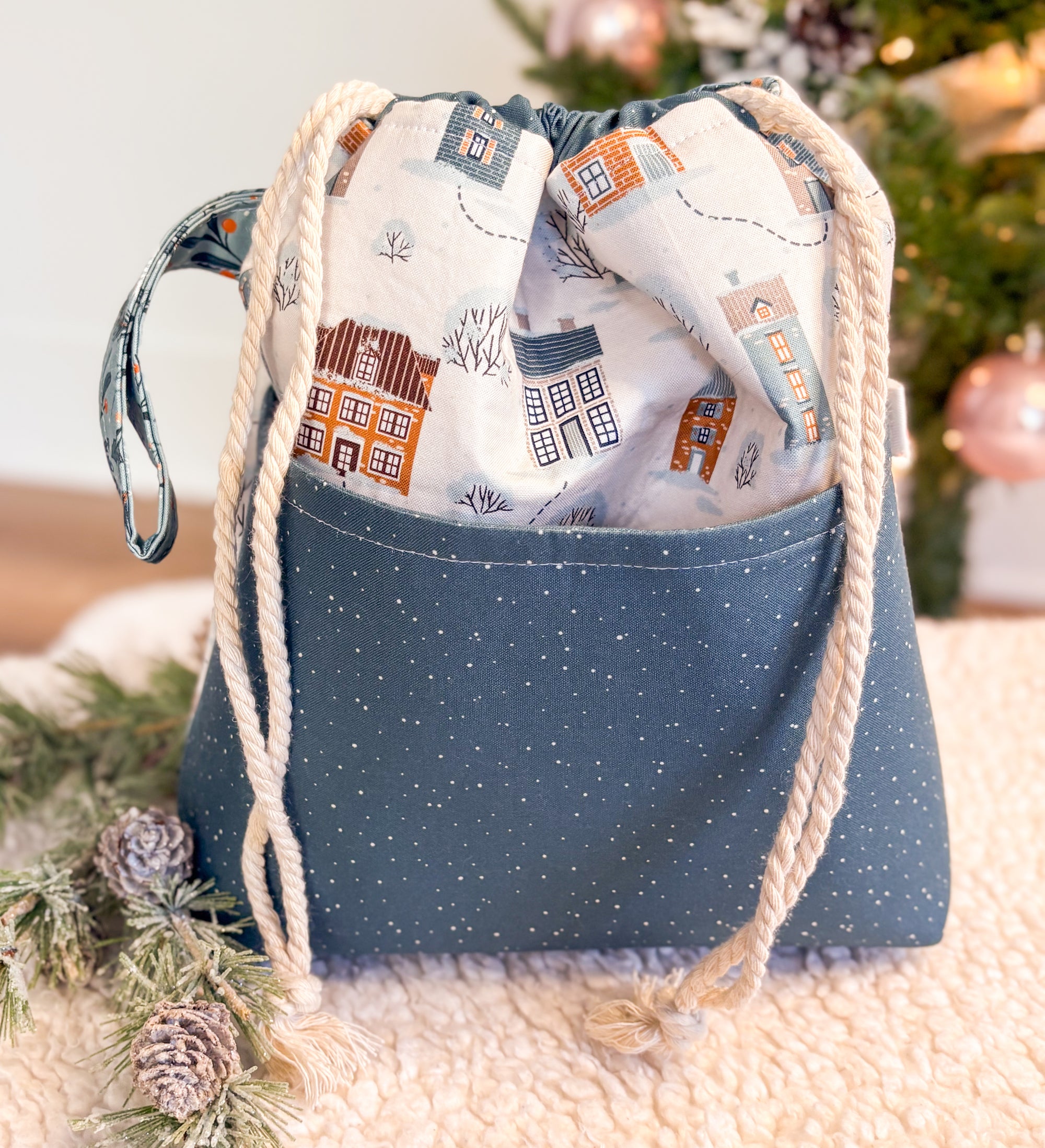 Winter Wonderland Drawstring Project Bag with Pocket for Knitting and Crochet