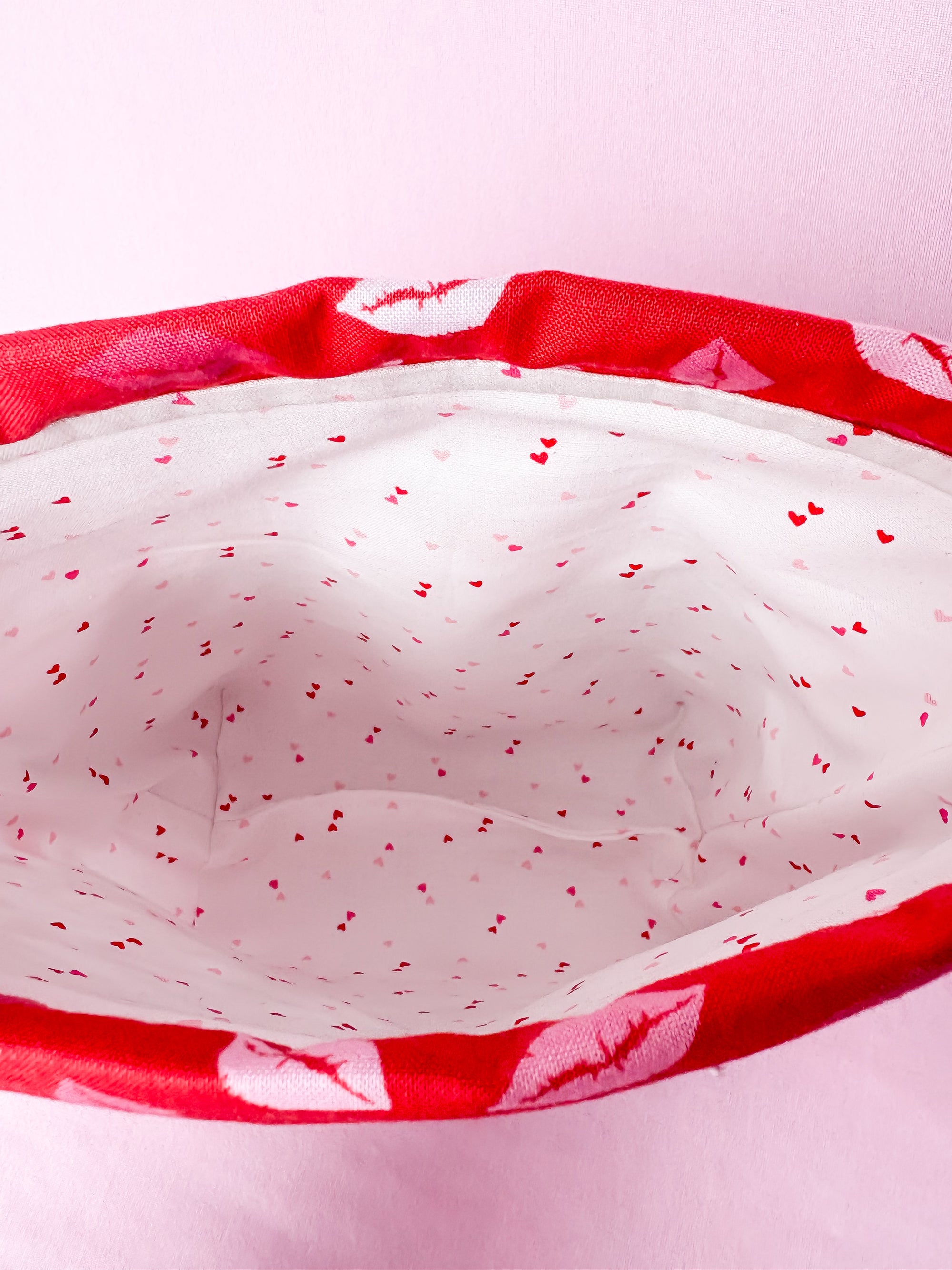 Sweet Smooches Small Project Bag for Knitting and Crochet