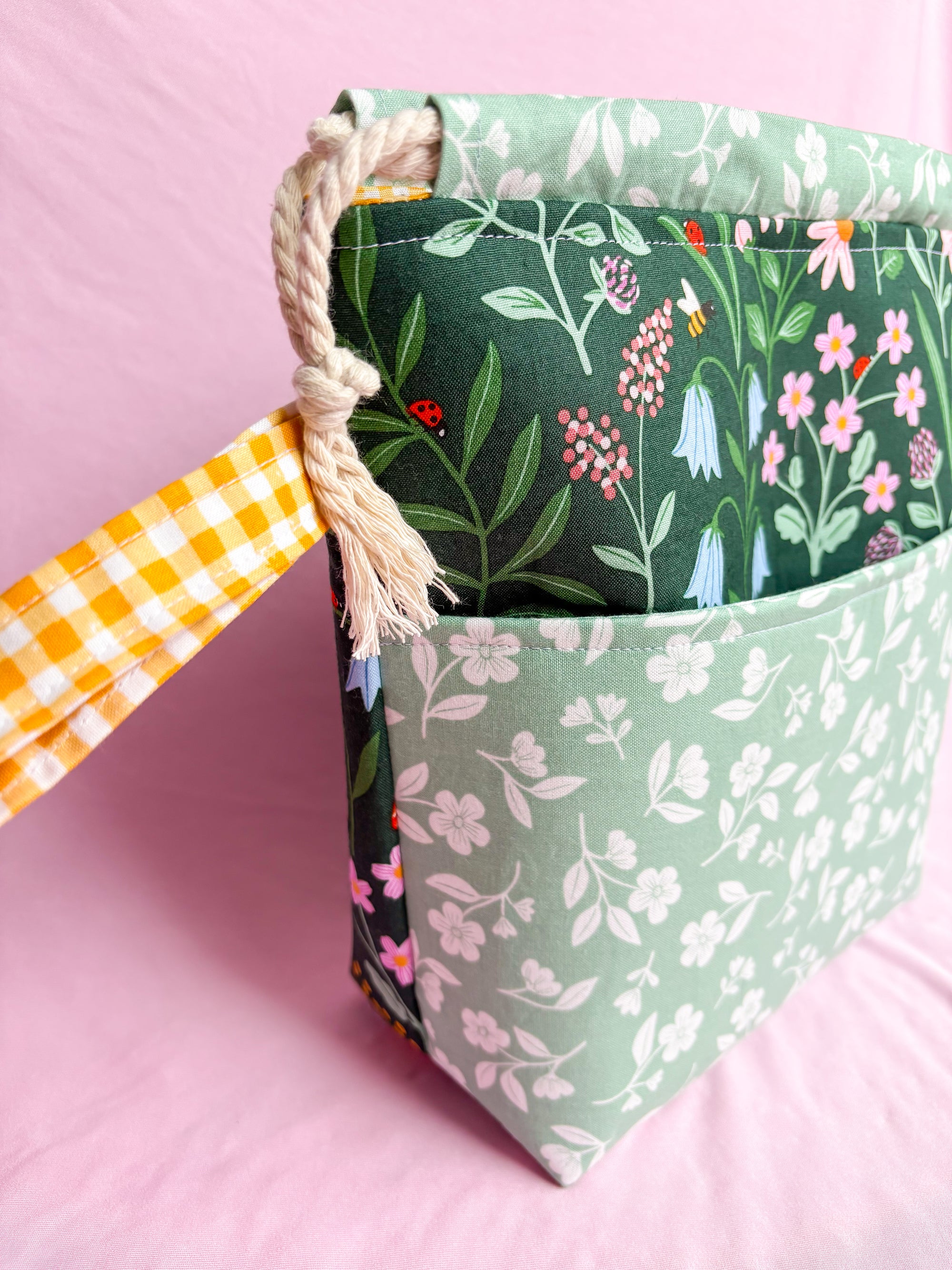 Green Garden Drawstring Project Bag with Pocket