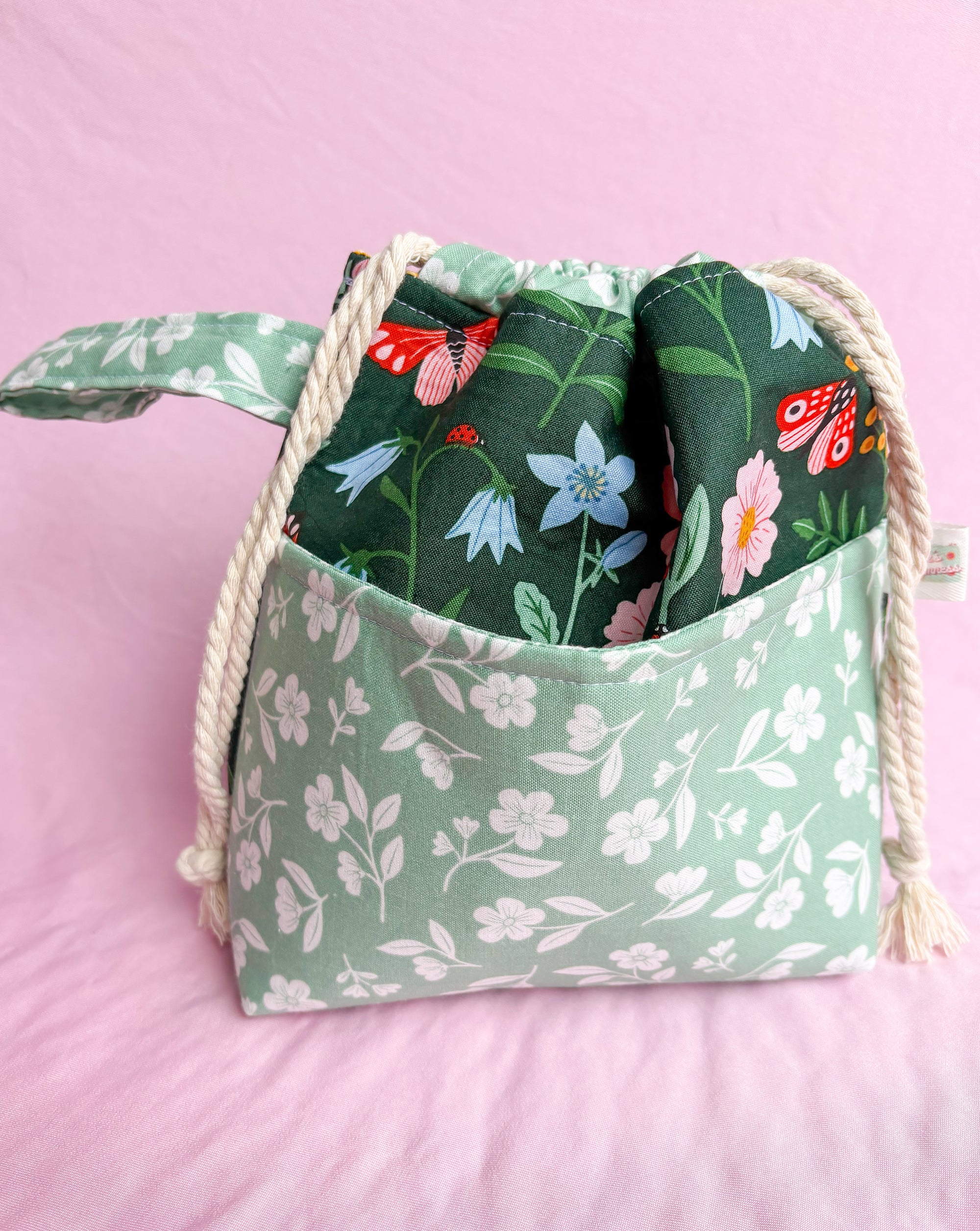 Green Garden Drawstring Project Bag with Pocket