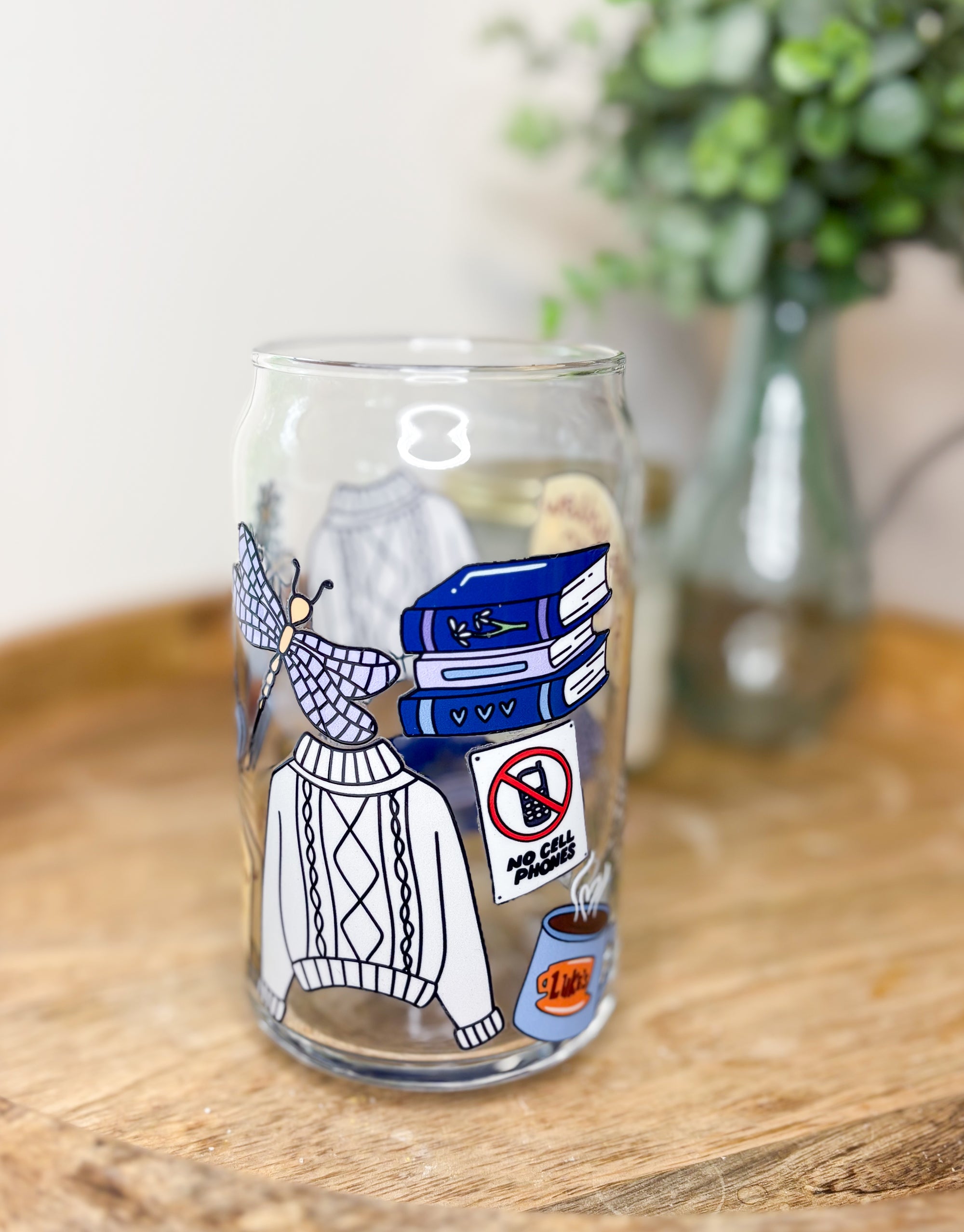 Stars Hollow Books 16oz Cup