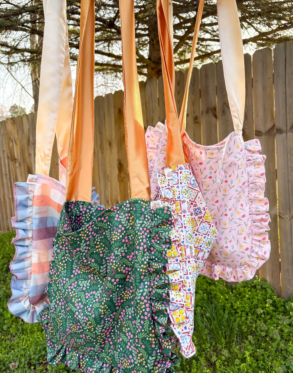 Ruffle Tote Bags with Adjustable Ribbon Ties