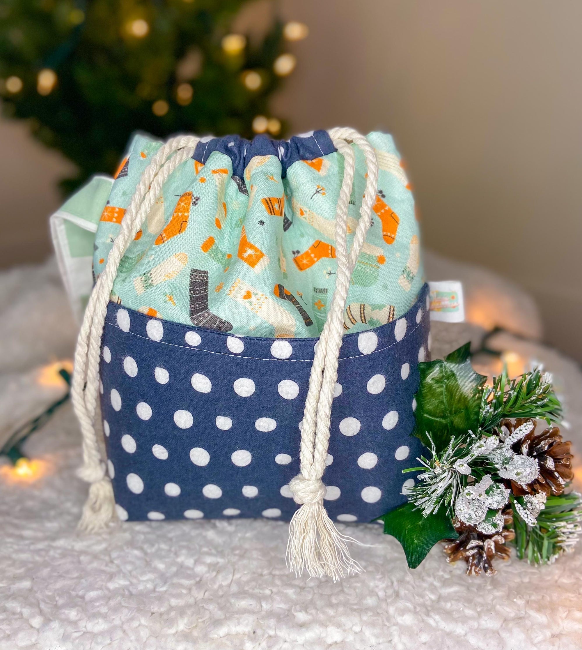 Cozy Toes Project Bag with Pocket