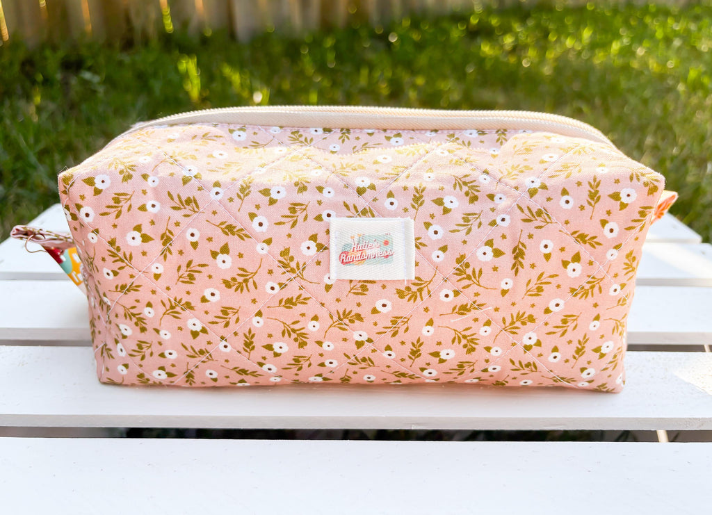 Dusty Rose Florals Quilted Boxy Pouch with Zipper