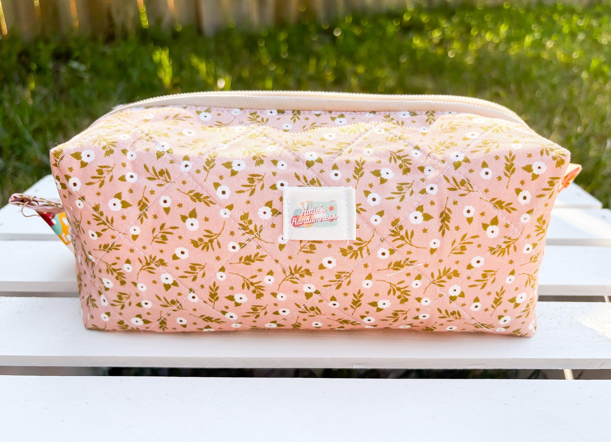 Dusty Rose Florals Quilted Boxy Pouch with Zipper