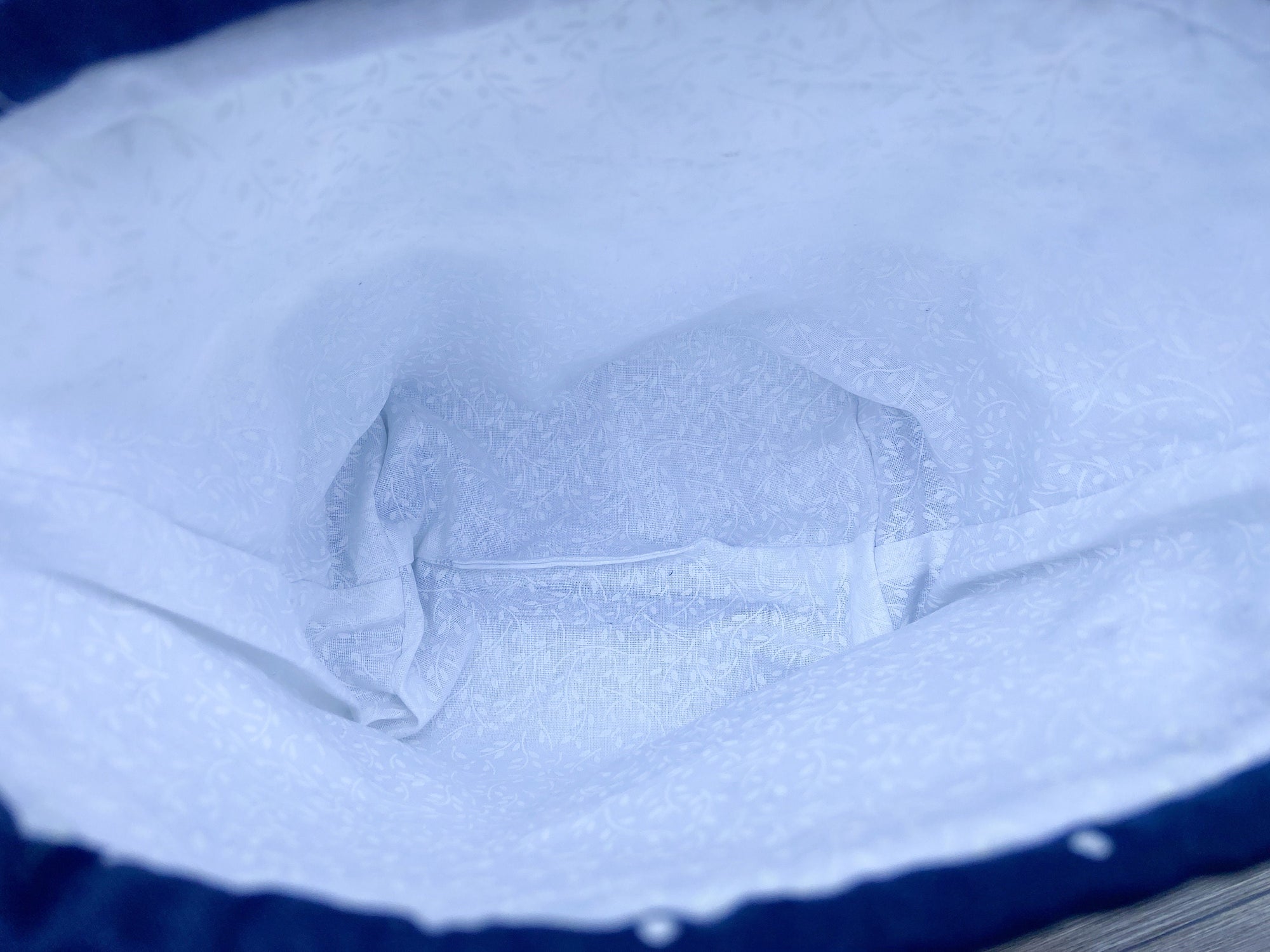 Penelope’s New Look Drawstring Project Bag with Pocket