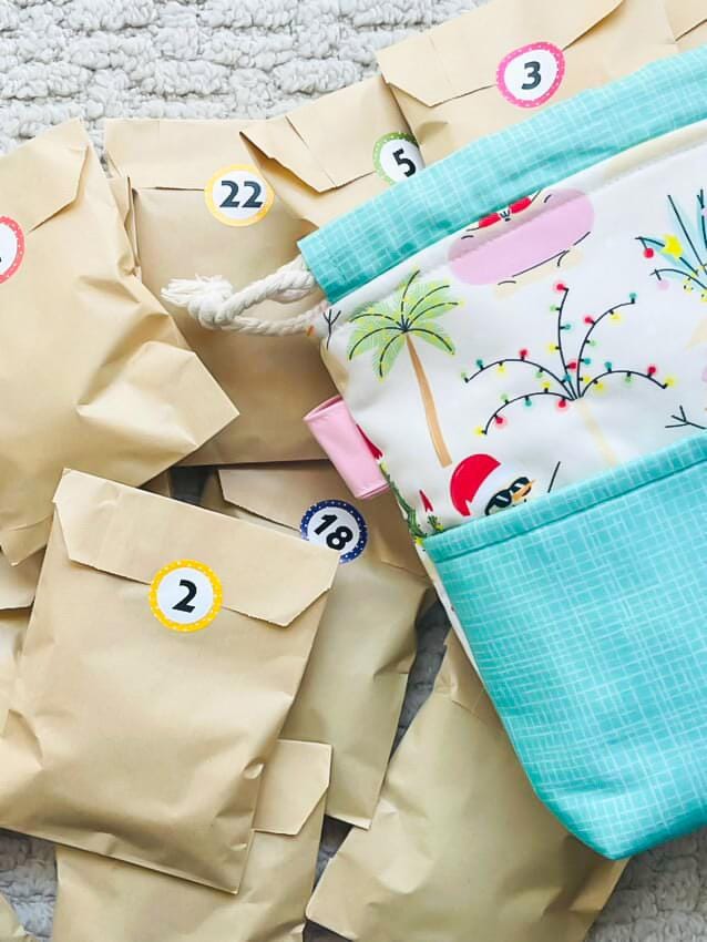 Santa’s Tropical Vacation Drawstring Project Bag with Pocket for Crochet and Knitting