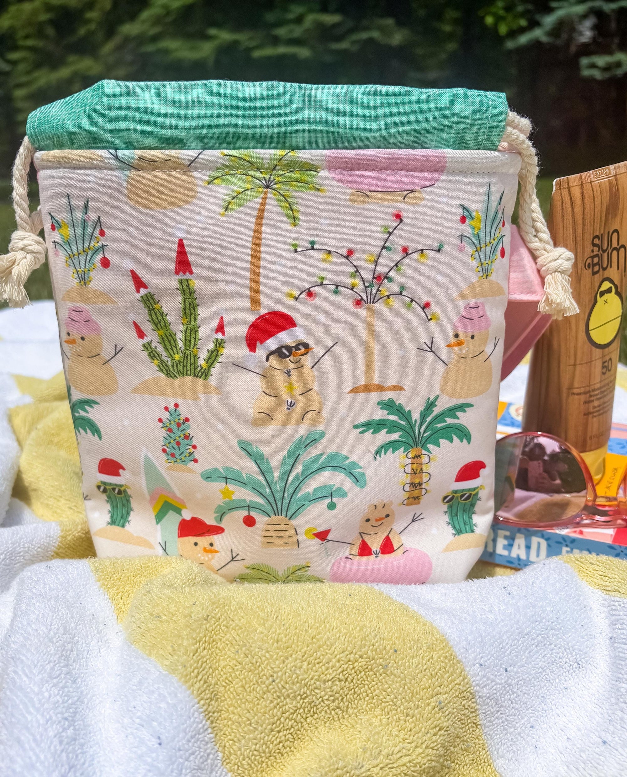 Santa’s Tropical Vacation Drawstring Project Bag with Pocket for Crochet and Knitting